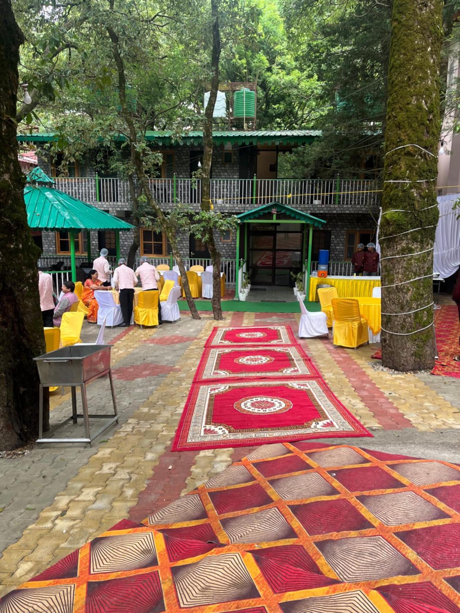 Cedar Woods Resort By Heyan Hotels Nainital Exteriör bild