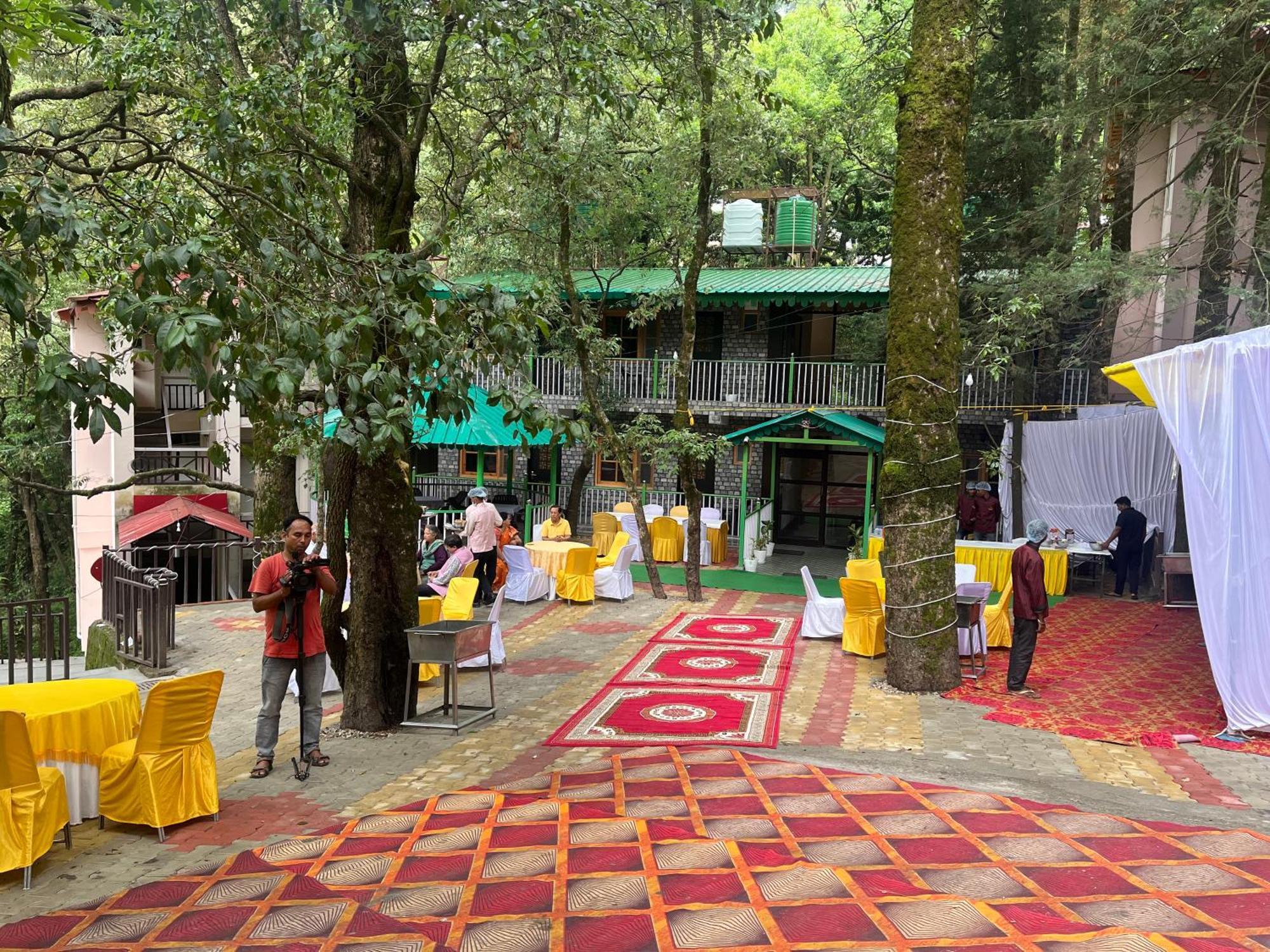Cedar Woods Resort By Heyan Hotels Nainital Exteriör bild